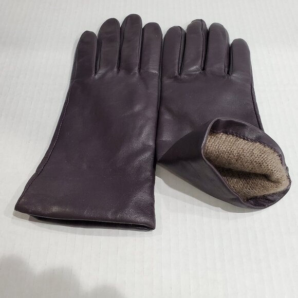 Genuine Leather Women’s Gloves w/ 100% Cashmere Lining, Deep Plum Color, Size L - Picture 5 of 6